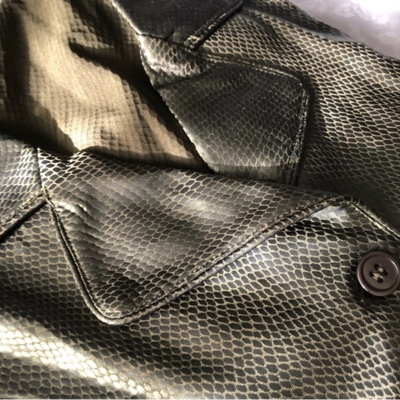 🌻 4/$25 Venus Iridescent Olive Green Snake Print PJ Set - Picture 2 of 3